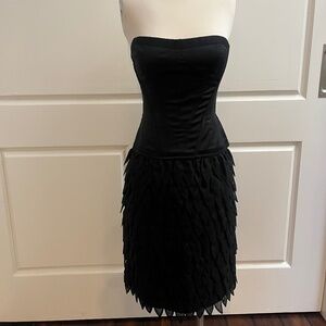 Gorgeous Y2K BCBGMaxazria Runway Black Strapless Corset Cocktail Dress size 4